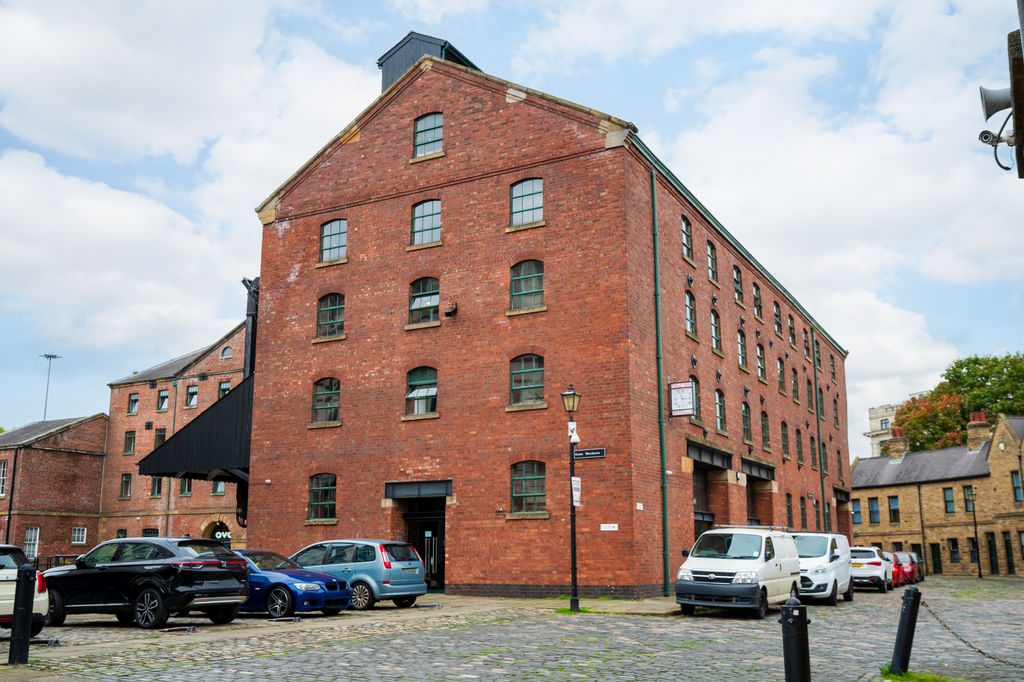 Wharf Street Victoria Quays